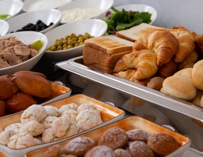 Ресторан шведской линии - Отель Ibis Styles / Ибис Стайлс Красная Поляна